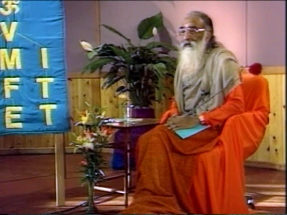 The Holy Geeta - 09