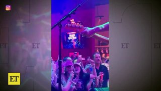 Gwen Stefani and Blake Shelton Give SURPRISE Concert at His Vegas Bar