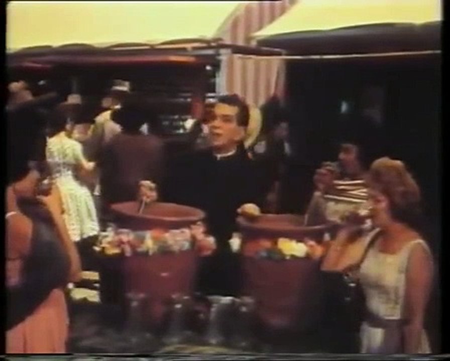 Tráiler de El Padrecito