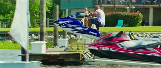 Baywatch: Guardianes de la Bahía - Trailer #2