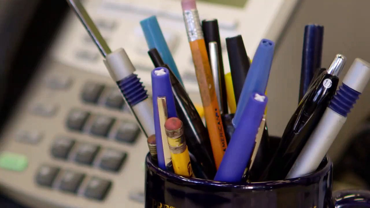 Obit- Trailer Oficial