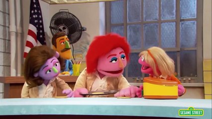 Sesame Street: Orange is the New Snack