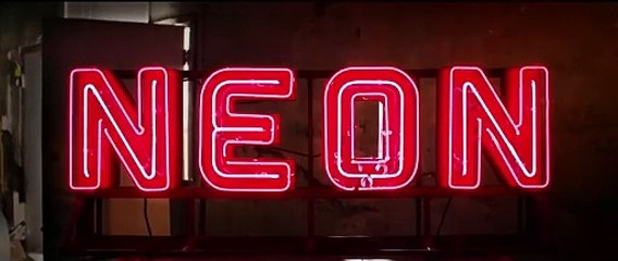 Colossal - Teaser Trailer: Giant Robot