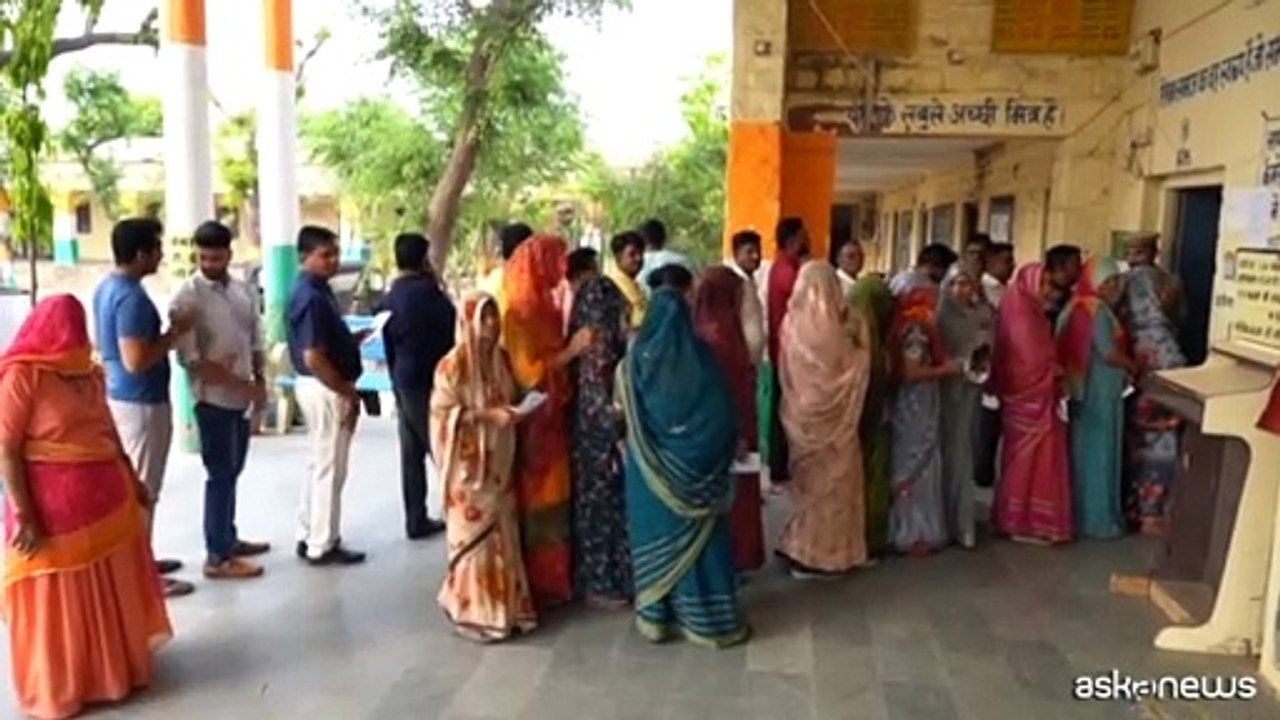 India al voto, quasi un miliardo di elettori alle urne fino al 4 giugno