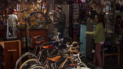 Touchy Feely - Tráiler