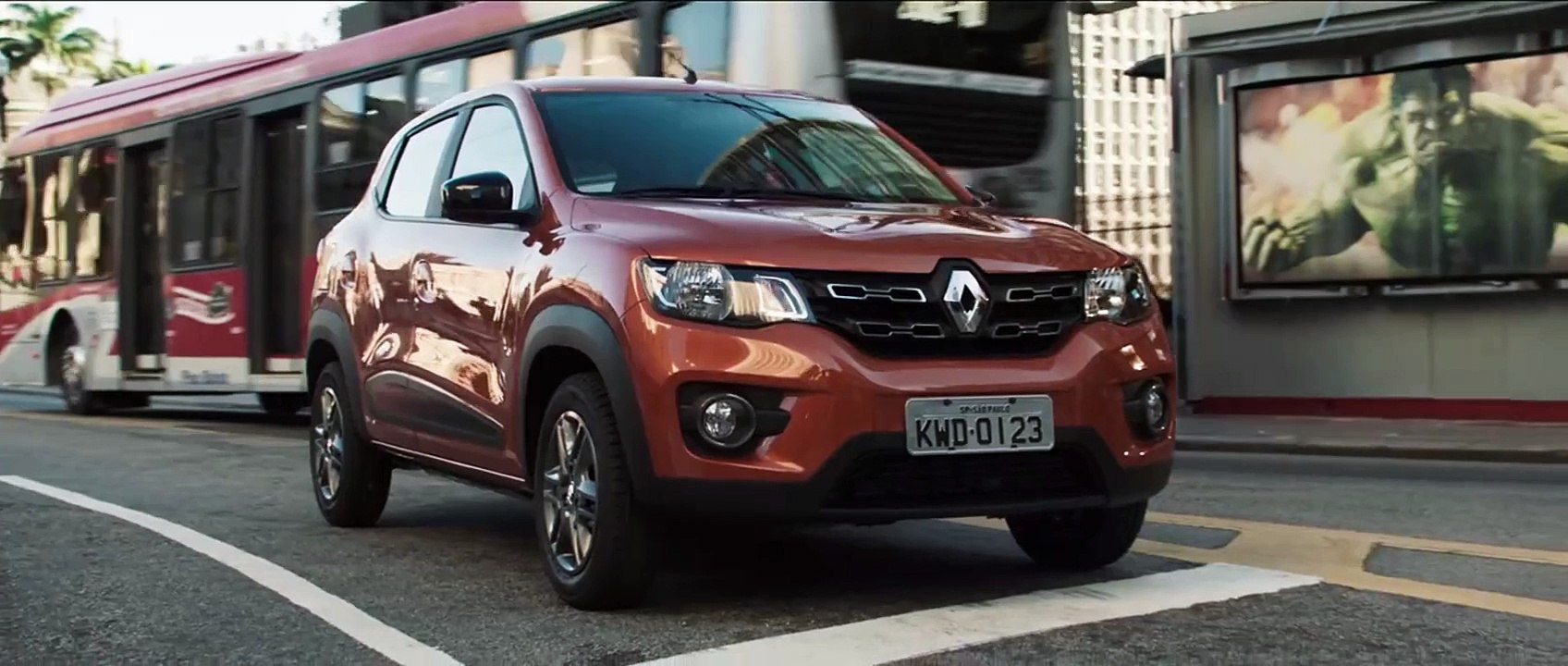 Renault “Hulk” dirigido por Jonathan Gurvit