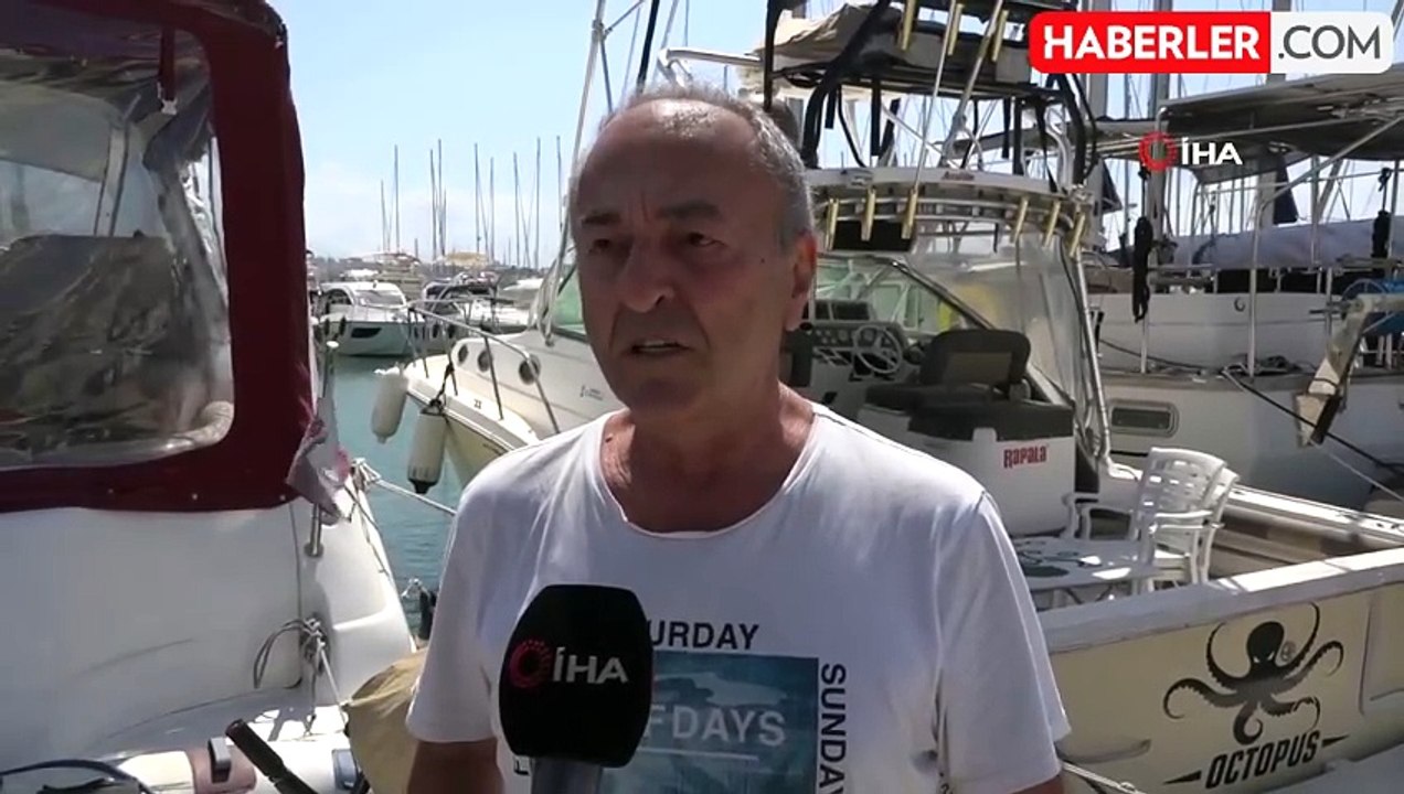 Bankta unutulduktan sonra çalınan döviz dolu çantayı, polis bulup sahibine teslim etti