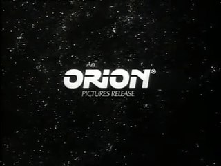 Sombras y Niebla - Trailer