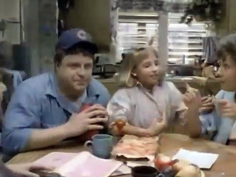 Roseanne - Intro (1988)