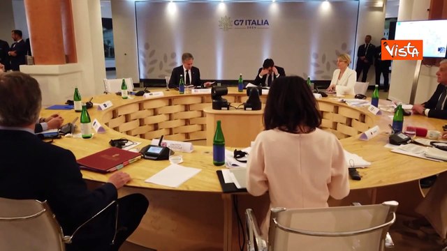 G7 Esteri, il ministro ucraino Kuleba accolto con un applauso alla riunione