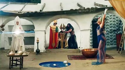 Lady Gaga - 911 / Video oficial