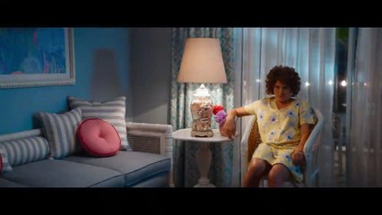 Barb and Star Go to Vista Del Mar | Tráiler oficial