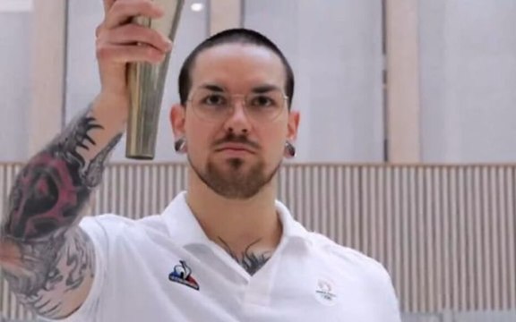 Accusé de harcèlement sexuel, « T’es pas net Baptiste » ne portera pas la flamme olympique