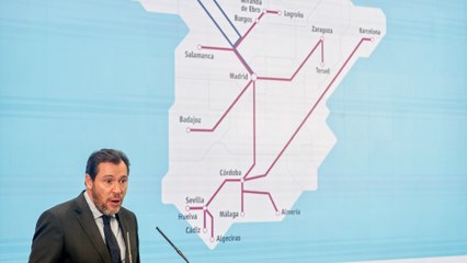 Logroño, Teruel, Salamanca, Badajoz... Puente anuncia más trenes y servicios para las capitales sin alta velocidad