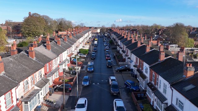 Advice for first-time home buyers: Will mortgage rates come down?