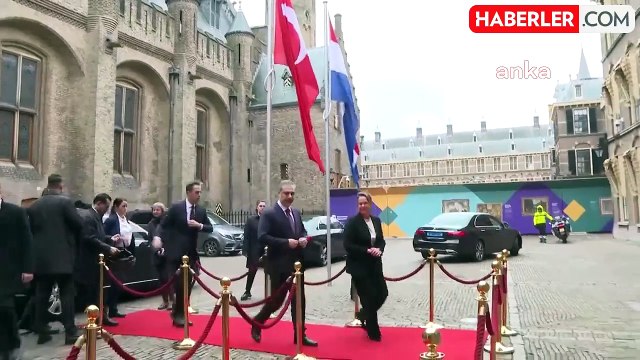 Dışişleri Bakanı Hakan Fidan Hollanda Başbakanı Mark Rutte ile Görüştü