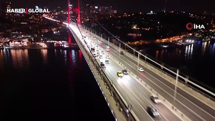Aracın lastiği patladı, kilometrelerce araç kuyruğu oluştu