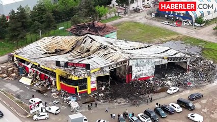 Yangından küle dönen marketin hasarı böyle görüntülendi
