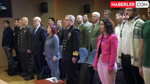 Milli Savunma Bakanlığı'ndan gazetecilere Savunma Muhabirliği eğitimi