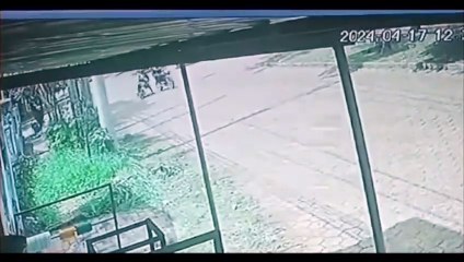 Ocurrió en Riberalta - Dos antisociales robaron al vuelo en motocicleta