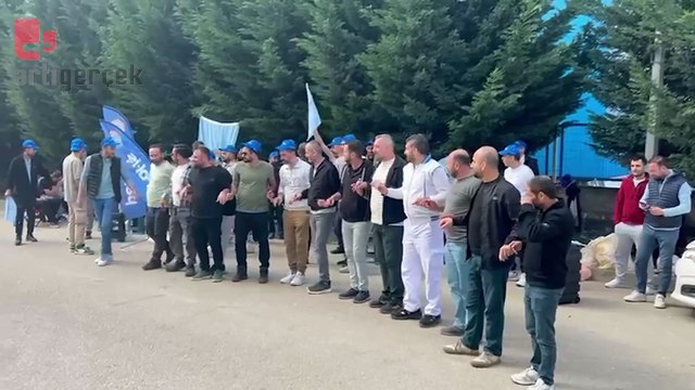 Bursa'da Contitech Lastik'te işçiler eylemde... Bir işçi işten çıkarıldı, işçiler üretimi durdurdu | Haber: Ezgi BULUT