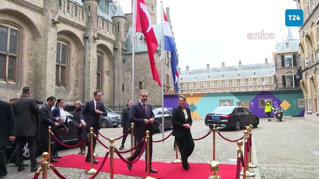 Dışişleri Bakanı Hakan Fidan, Hollanda Başbakanı Rutte ile görüştü