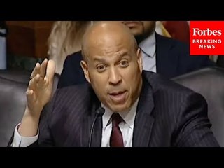 Cory Booker Talks To Judicial Nominee About Why He Never Worked In A Private Law Firm
