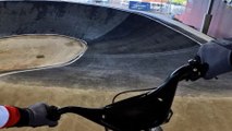 « À 60km/h en moins de deux secondes » : sur le BMX, avec les meilleurs pilotes français