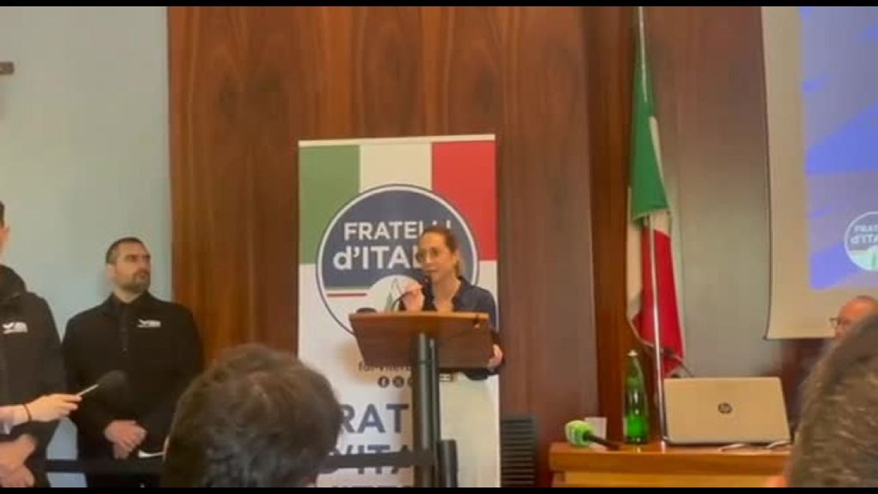 FdI, a Viterbo primo comizio di Arianna Meloni: sono qui da militante