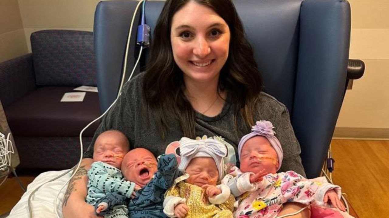 Mum has 70-million-to-one quads - who are two sets of identical twins