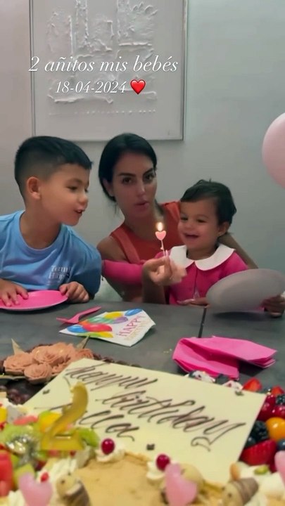 aniversário de Bella Esmeralda
