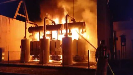 충북 진천군 변전소에서 불...인근 5,400세대 정전 / YTN