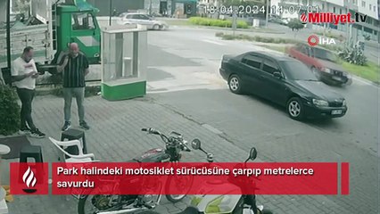 Park halindeki motosiklet sürücüsüne çarpıp metrelerce savurdu