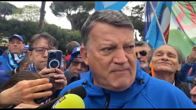 Cgil e Uil in piazza, Bombardieri: C'è un paese reale che soffre