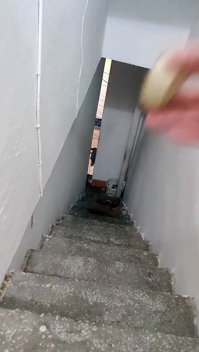 throwing glue tape