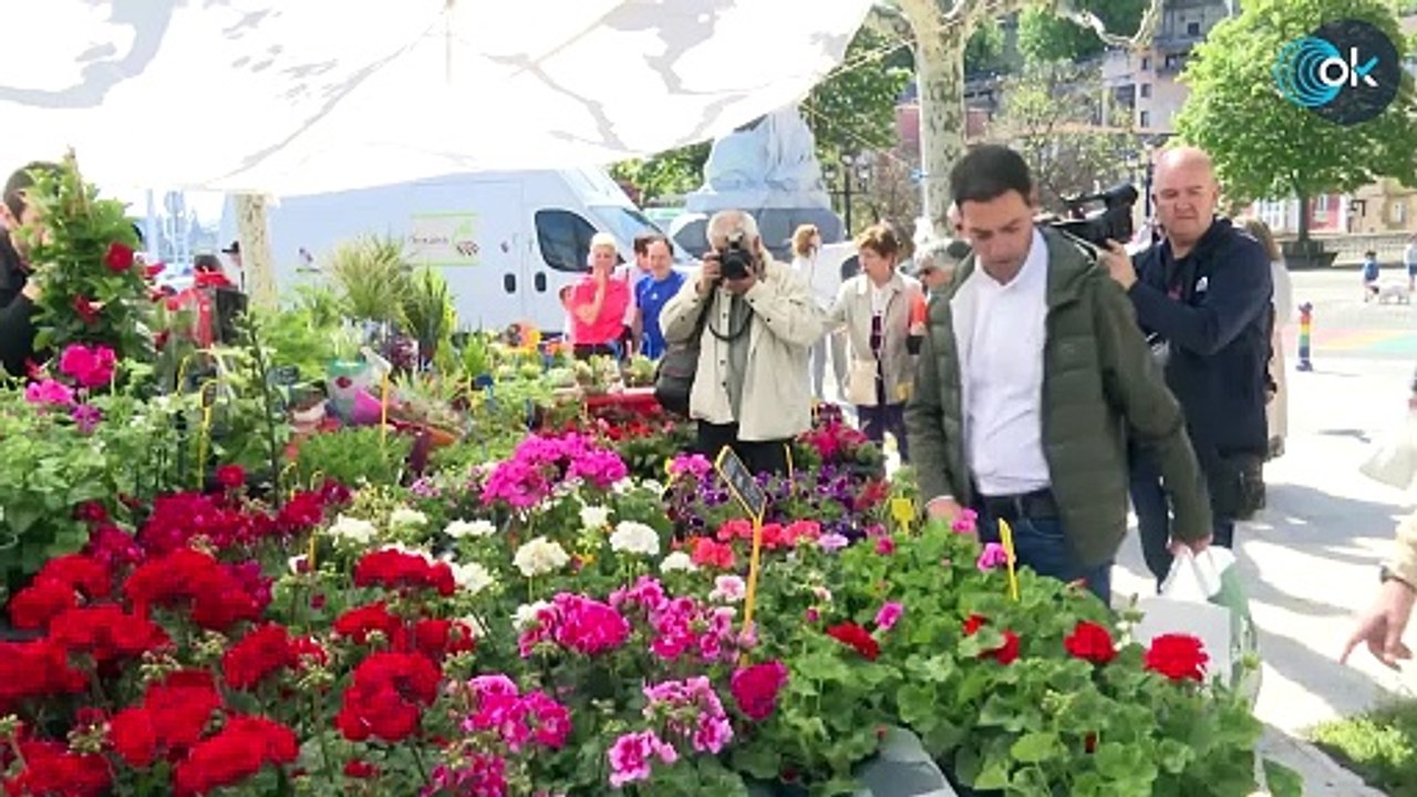 Compras, paseos por el monte y cantar en un coro: así pasan el día de reflexión los candidatos vascos