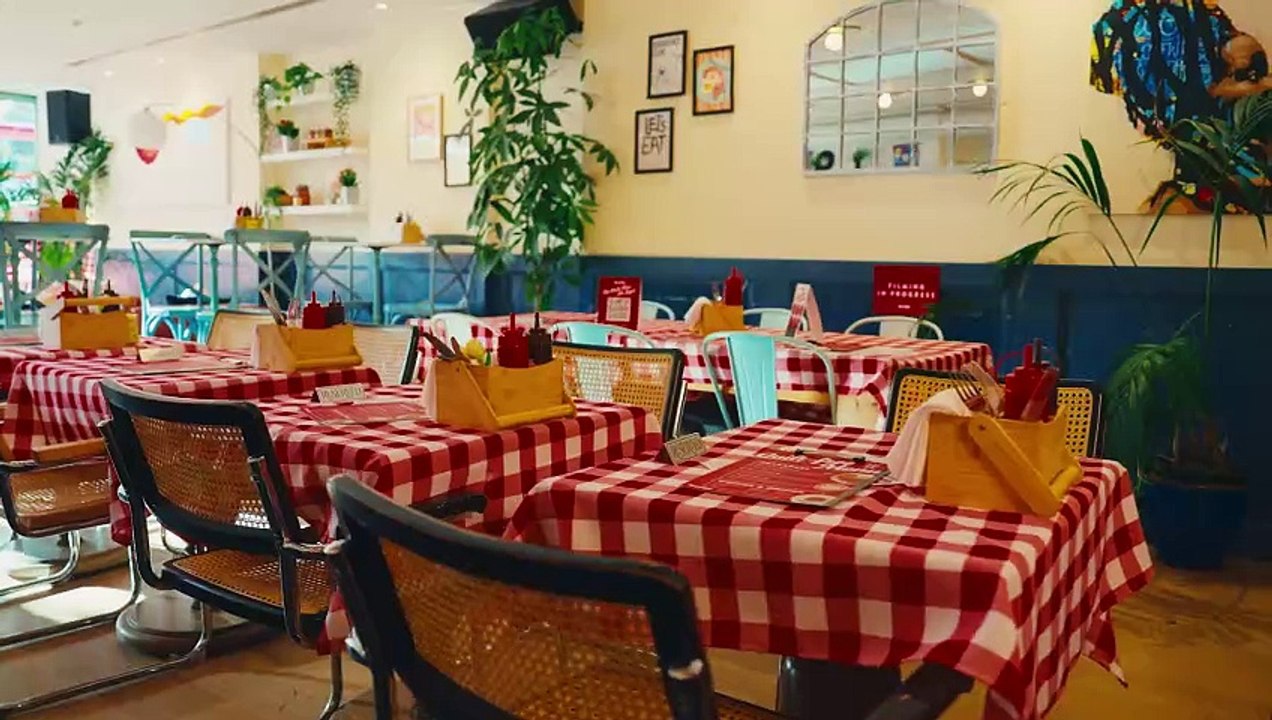 Diners at Breville’s Greaseless Spoon Café enjoy their air-fried cooked breakfasts