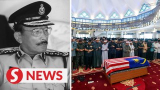 Tun Hanif Omar laid to rest at Bukit Kiara Cemetery