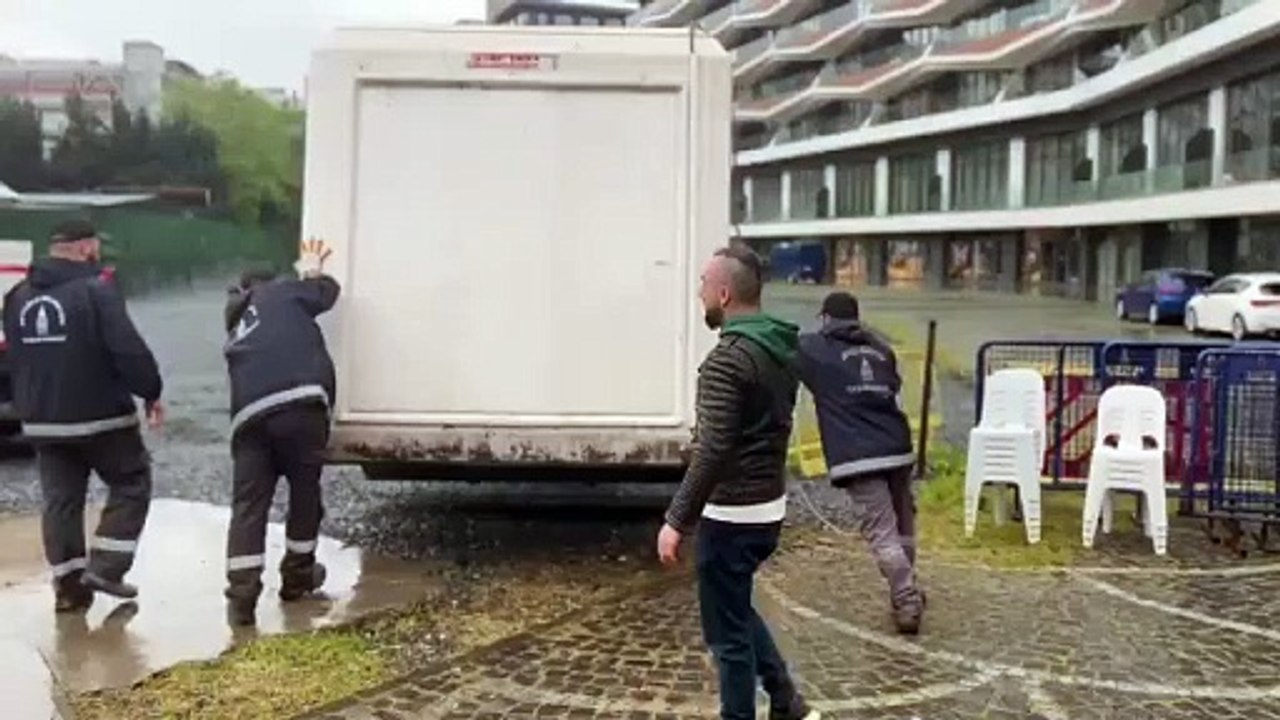 Beyoğlu'nda kaçak otopark işgali sona erdi
