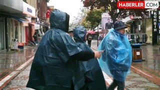 Edirne'de şiddetli yağmur etkili oluyor