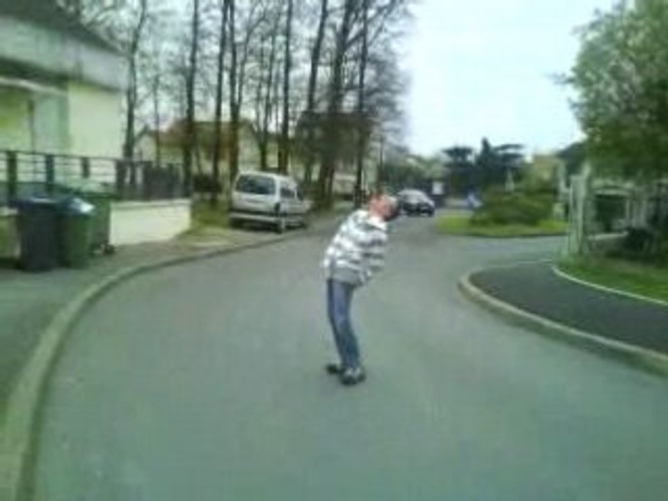 bastien saut en skate puius plus de couilles