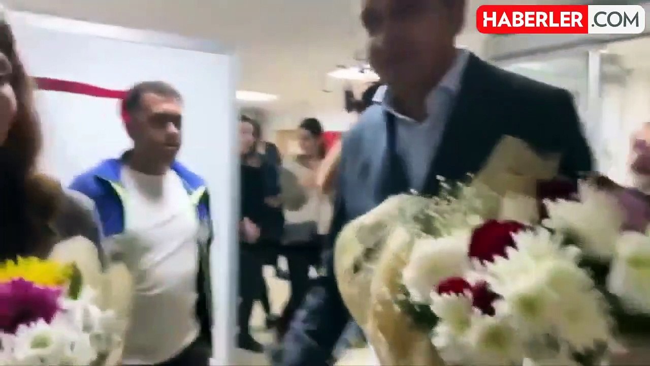 Sur Belediyesi'nde mazbata töreni sırasında Atatürk ve Cumhurbaşkanı Erdoğan'a hakaret eden şahıs gözaltına alındı