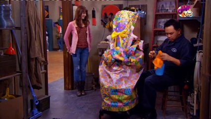 Mr Young - 1x08 Monsieur la ballerine