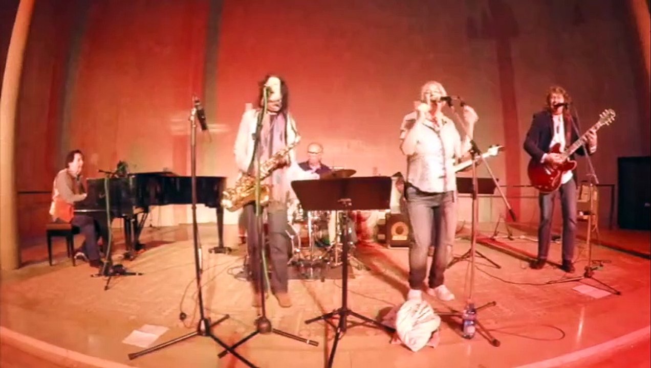 Flip, flop and fly -  Christoph Oeser and Friends