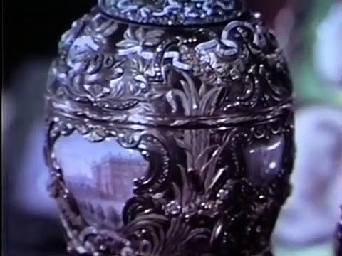 Clip - The David Frost Show 24 December 1971 - The Presents that Czar Nicholas II Gave to Alexandra