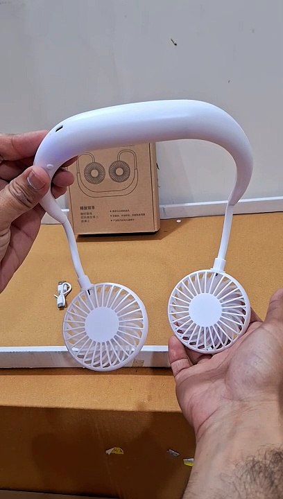 USB Rechargeable Portable Fan Hands-Free Mini Personal Fan with Adjustable Speed, Wearable Neckband Design for Camping, Traveling, Office, Room, and Outdoor Use.