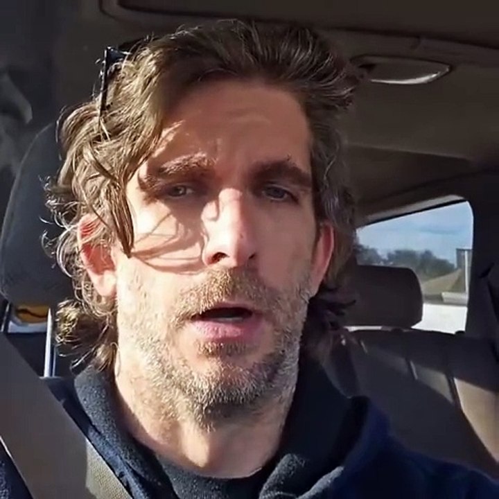 #BREAKING: The man who set himself on fire outside the courthouse has been identified as Maxwell Azzarello