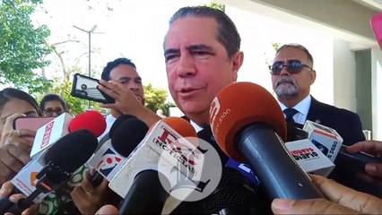 La clase política, familiares y amigos despiden a Franklin Almeyda