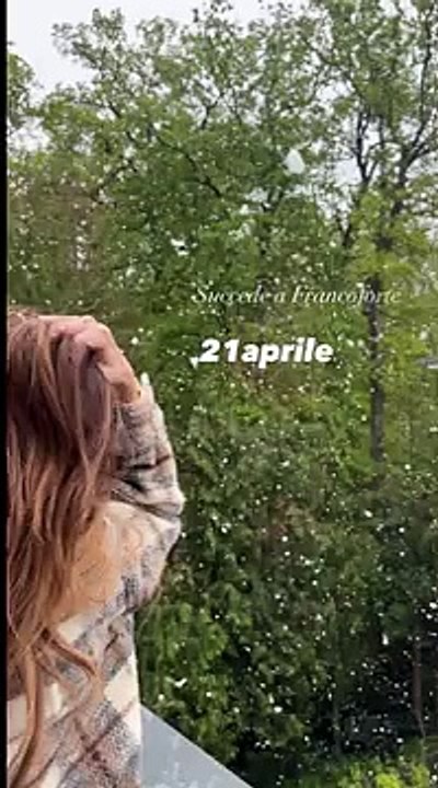 Ilary Blasi: weekend a Francoforte sotto la neve