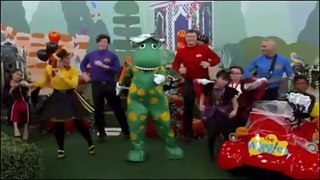 The Wiggles Dippy Do Dinosaur Dance 2021...mp4